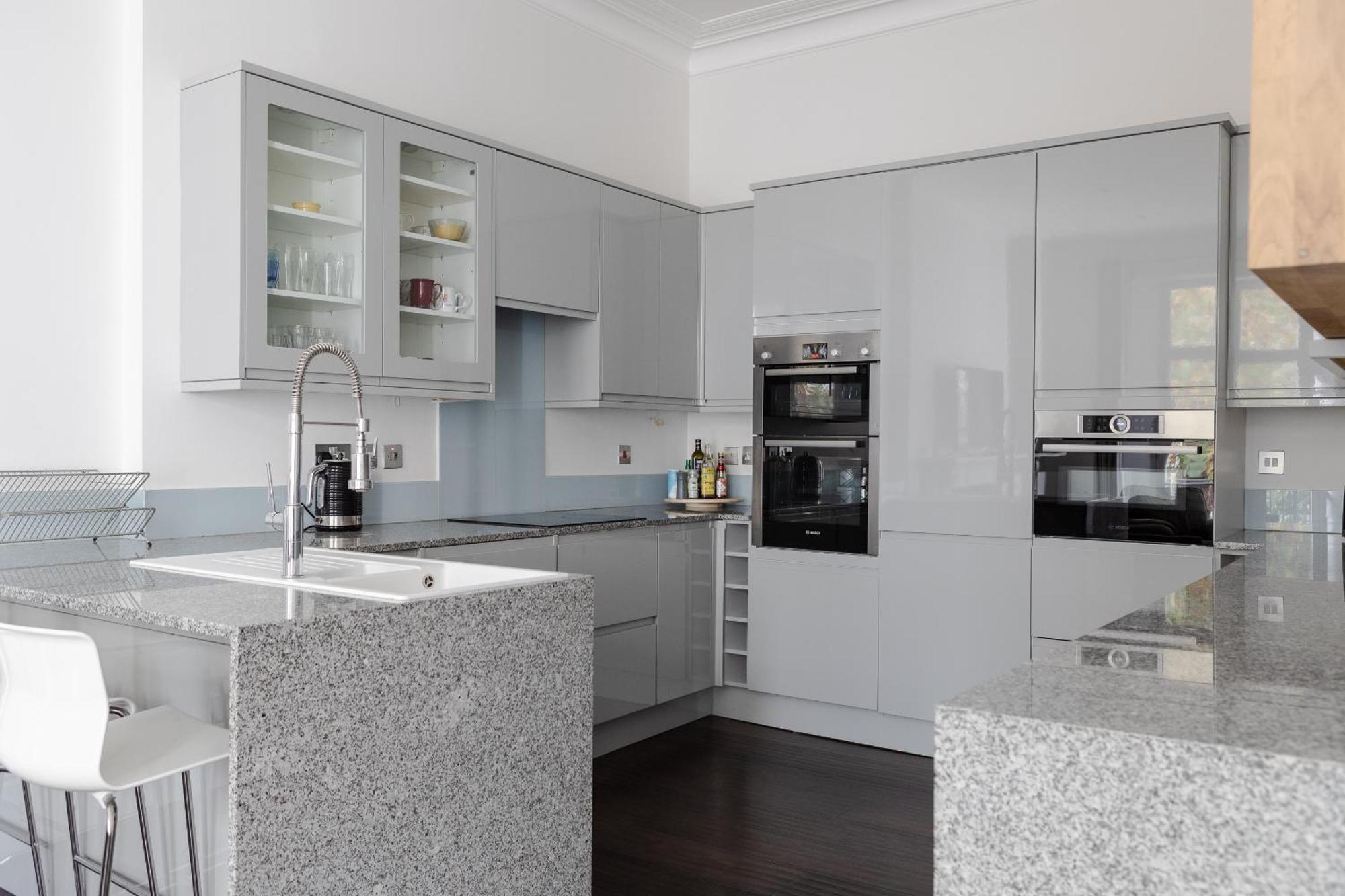 Number 53 - Stunning Maisonette With Parking In Kensington & Chelsea Londres Exterior foto